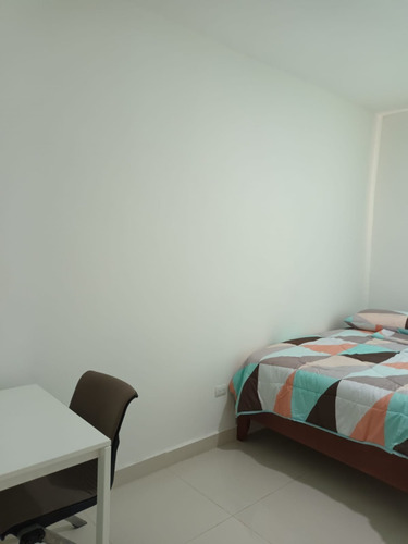 Imagen 5 de 12 de Uasd Alq Apto Estudio Amueb Cama Nevera Estufa Lavadora Prox Alma Mater Rd17mil
