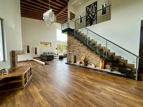 Casa En Arriendo En Altos Del Escobero. Cod A776054