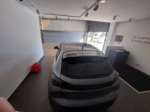 Imagen 11 de 25 de Peugeot 208 Feline 10.000km 2023 Robayna Ld