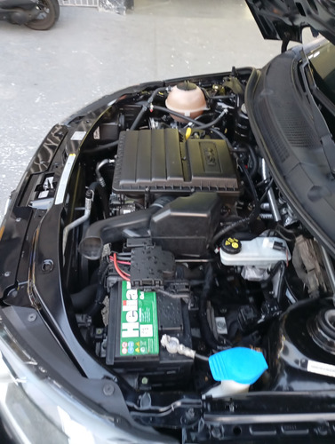 Volkswagen Saveiro 1.6 16v Cross Cab. Dupla Total Flex 2p
