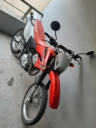 Honda Tornado