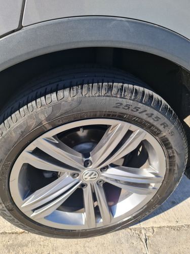 Volkswagen Tiguan 1.4 R-line