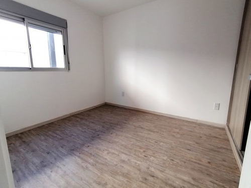 Venta Apartamento 1 Dormitorio Y Garage En Parque Rodó