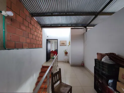 Bodega En Venta En El Contento. Cod V28256
