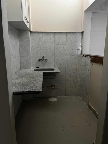 Se Alquila Depto De 1 Dormitorio En Cordon!