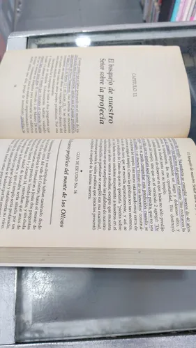 Como Estudiar La Profecia Biblica Por Si Mismo, De Tim L... (Usado)