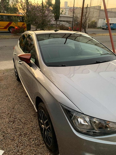 SEAT Ibiza 1.6 Connect Mt Coupe