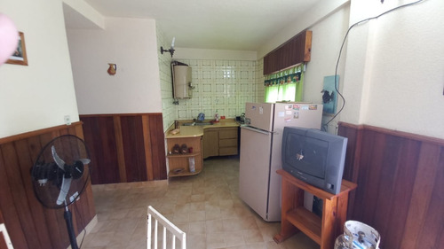 Imagen 3 de 9 de Venta Departamento Tipo Casa Centrico A 300mts Del Mar