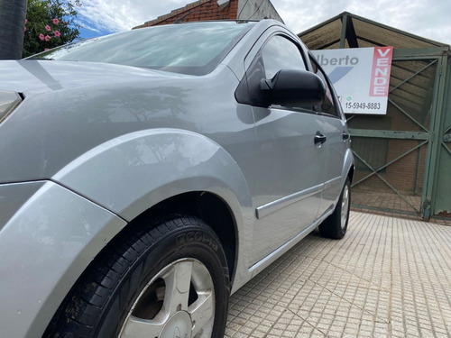 Ford Fiesta 1.6 Ambien. Plus