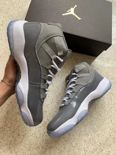 Tenis Jordan 11 Cool Grey Gris Talla 26.5