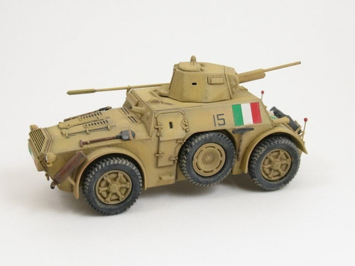 Maqueta Armable De Carro Blindado Italiano, Escala 1/72. Jp