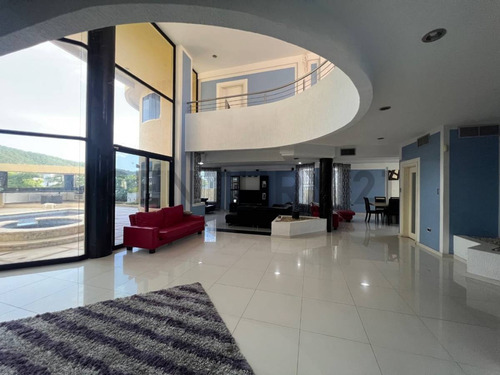 Casa En Venta Lecheria C R Las Villas