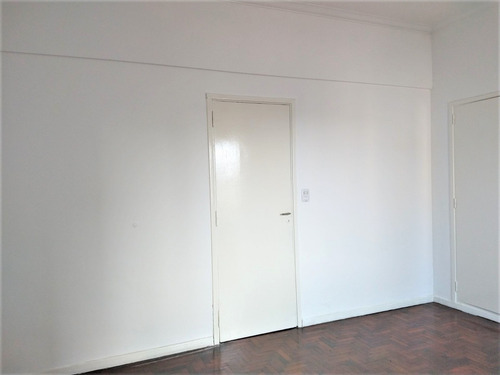 Imagen 6 de 17 de Venta Departamento 3 Ambientes Avellaneda Centro