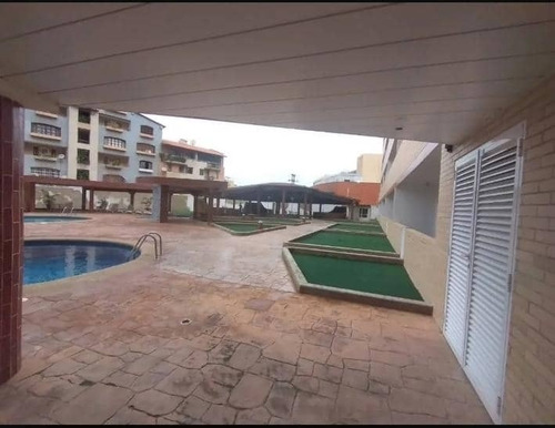 Imagen 8 de 15 de Excelente Apartamento Vacacional Edificio Vicenzo Costa Azul A Pocos Metros Del Centro Comercial La Vela