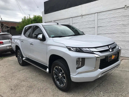 Mitsubishi L200 2.4 Di-d High Power 181cv Cuero 2019
