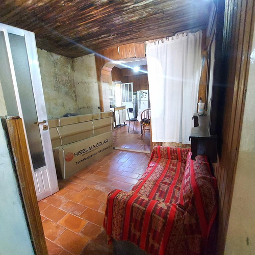 Casa En Venta A Reciclar Con Patio Y Cochera En Fray Luis Beltran