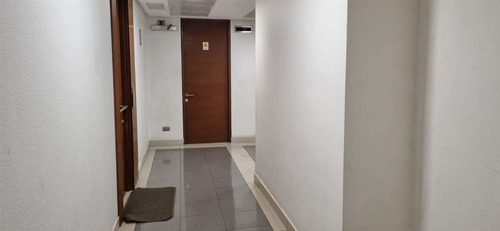Arriendo Oficina Amoblada Lo Barnechea, Portal La Dehesa