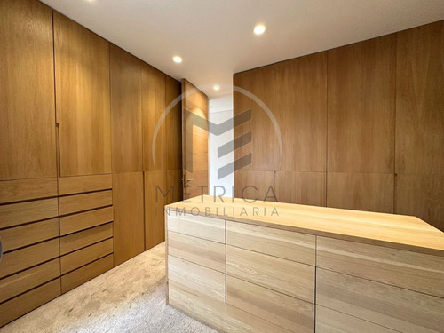 Departamento En Venta En La Parte Alta De Lomas De Chapultepec, Real De Las Loma