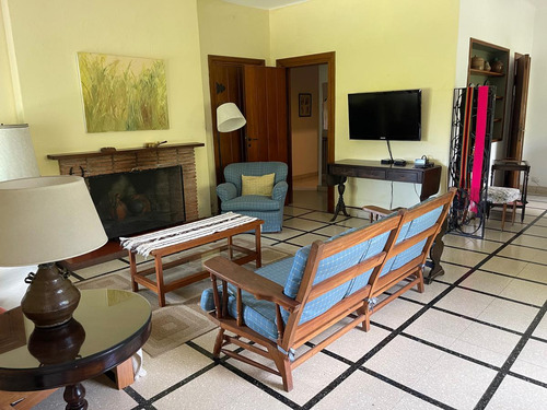 Casa En Venta - La Cumbre. Córdoba