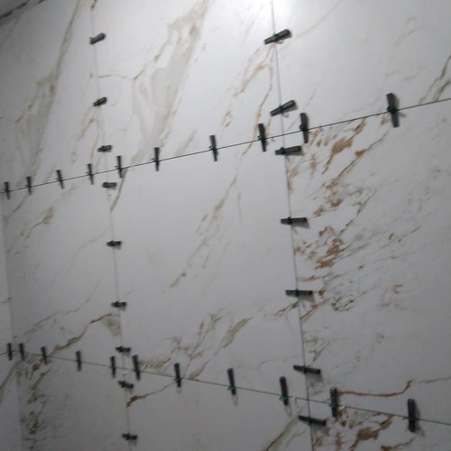 Imagem 1 de 5 de Assentamento De Porcelanato