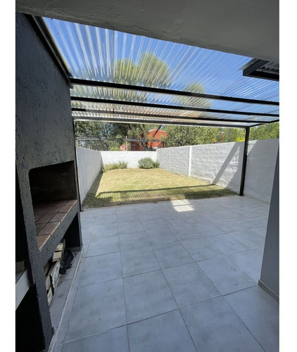 Imagen 21 de 25 de B° La Catalina - Duplex 3 Dormitorios! Oportunidad!!