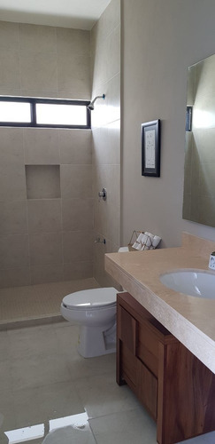 Imagen 12 de 21 de Casa En Venta En Conkal En Privada Zensia Mod. E