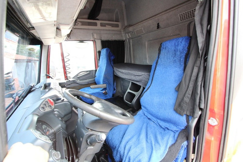 Imagem 14 de 15 de Iveco Stralis 360 6x2