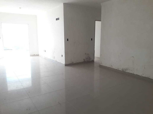 Imagem 4 de 10 de Amf50-apto 2 Dormitórios- 100 M Praia- 91 Mil Entrada