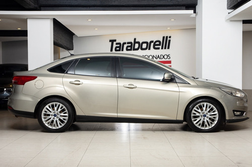 Ford Focus 4p 2.0l N Mt Se Plus Usados Taraborelli