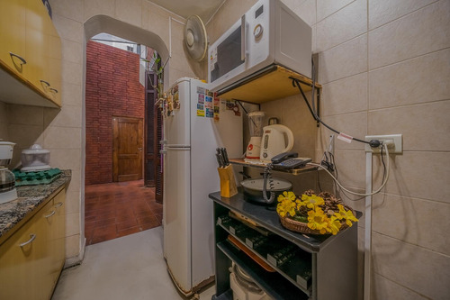 Venta Ph Tipo Casa 4 Ambientes Colegiales Cochera Y Patio