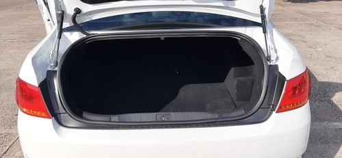 Imagen 7 de 10 de Peugeot 408 2016 1.6 Feline Hdi 115cv