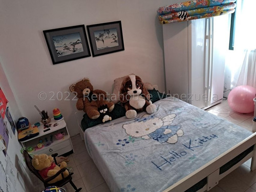 Imagen 8 de 18 de Hermosa E Iluminada Casa En Venta Las Marias Mls #23-15530