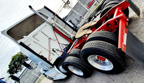 Imagen 14 de 15 de Tractocamion Seminuevo Columbia 2012 Camion Usado