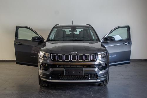 Imagen 3 de 15 de Jeep Compass 2021 2.4 Longitude Plus