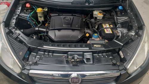 Imagem 15 de 15 de Fiat Grand Siena 2013 1.6 16v Essence Flex 4p