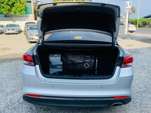 Imagen 8 de 10 de Kia K5 2018