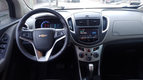 Imagen 5 de 11 de Chevrolet Tracker 2016 1.8 Ltz+ Awd At 140cv