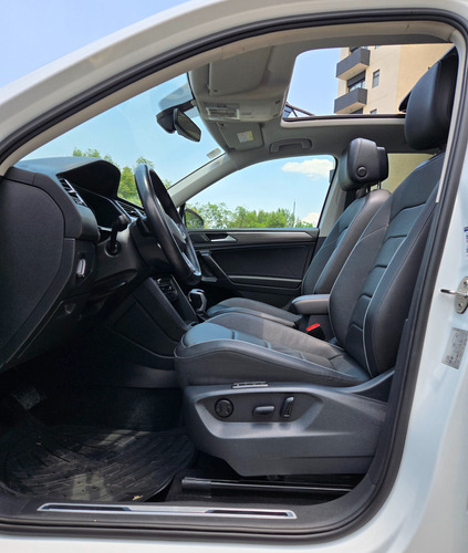 Volkswagen Tiguan 2.0 Tsi R-Line Dsg7