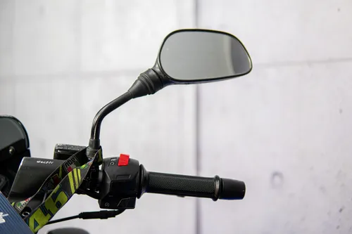 Bajaj Pulsar 180 Fi Neon 2022