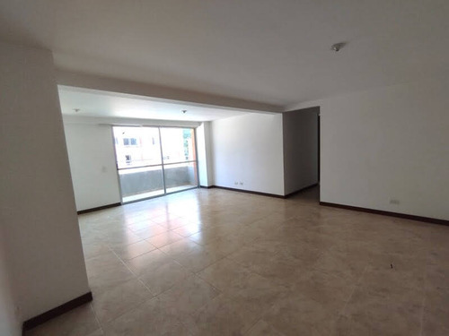 Apartamento En Arriendo Ubicado En Envigado Sector Cumbres (10627).