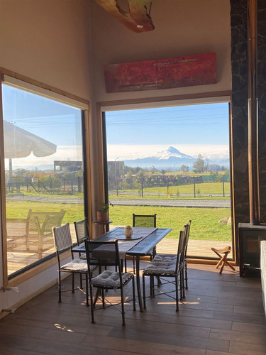 Casa En Venta De 7 Dorm. En Puerto Varas