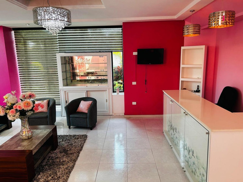 Increíble Oportunidad De Inversión En Una Residencia Transformada Para Tu Negocio En Coapexpan,xal
