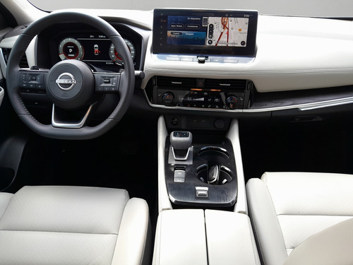 Nissan X-Trail 2.5 Platinum 2 Row Cvt