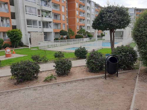Departamento En Venta De 2 Dorm. En La Serena