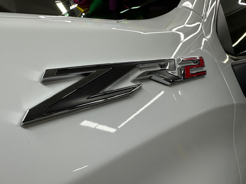 Chevrolet Cheyenne Zr2