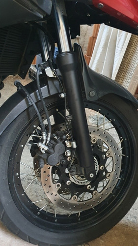 Suzuki Vstron 650xt