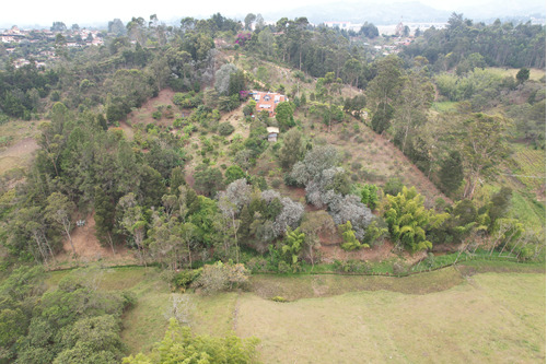 Casa Campesina Y Lote De 16.600m2 Cerca Del Aeropuerto