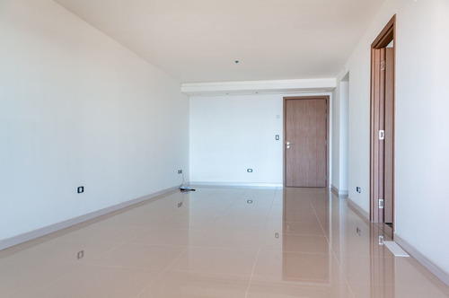 Imagen 11 de 30 de Venta, Apto 3 Dor En Look Brava, Piso Alto, Playa Brava (ref: Lij-5374)