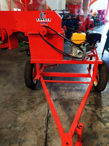 Molino Martillos Azteca N.12 Ganadero Motor Kohler Parazzini