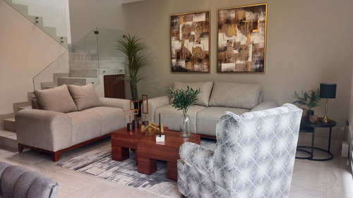 Casas En Venta En Altos Del Marques, 3 Recamaras, Zona El Campanario.
